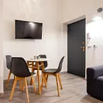 Διαμέρισμα Castelli's Campo 10 *