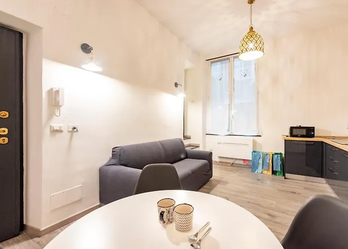 Daire Castelli's Campo 10 Cenova